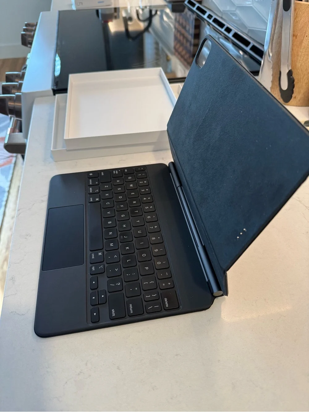 Apple Magic Keyboard for iPad Pro 11” and iPad Air 11”